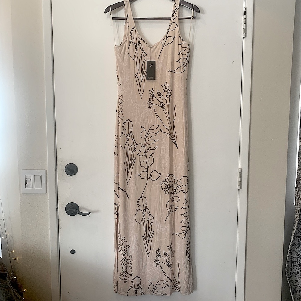 GUESS tank scoop neck maxi dress